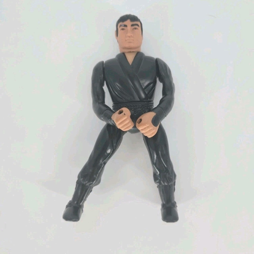 Vintage 1984 Remco Secret Of The Ninja Black Ninja Action Figure 5.5 In